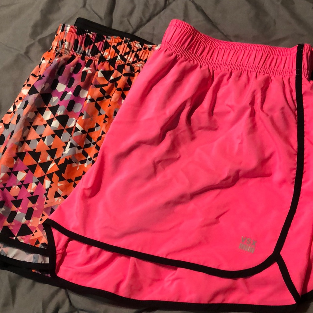 Victoria’s sport running shorts with liner